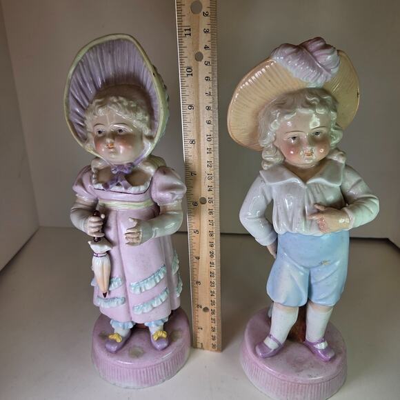 Vintage Bisque Boy & Girl Umbrella Figurines Porcelain 10-11" Pair Collectible - Picture 7 of 14